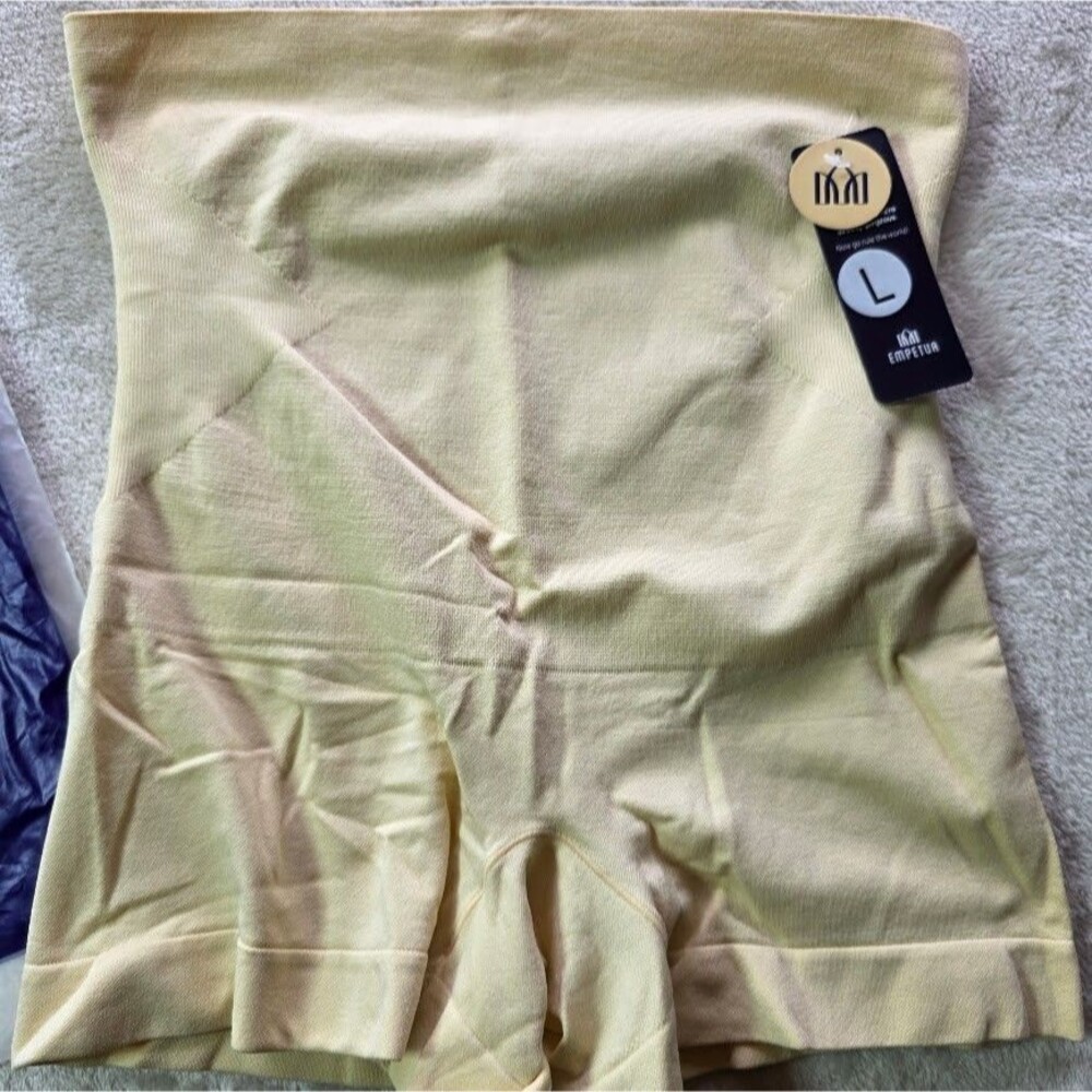 Empetua Large Beige All Day Every Day High-Waisted Shaper Boyshort Tummy Control